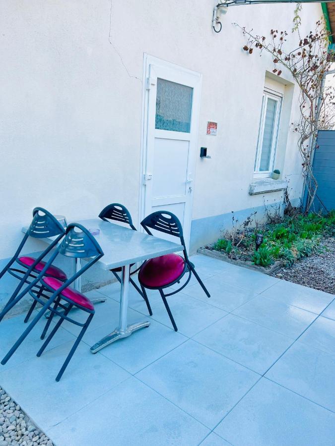Maisonnette Independante Au Calme ヴィッテル エクステリア 写真